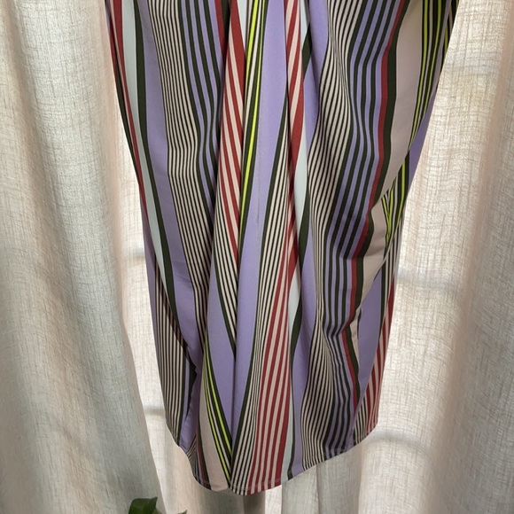 EVRI Maxi Dress - Picture 5 of 9